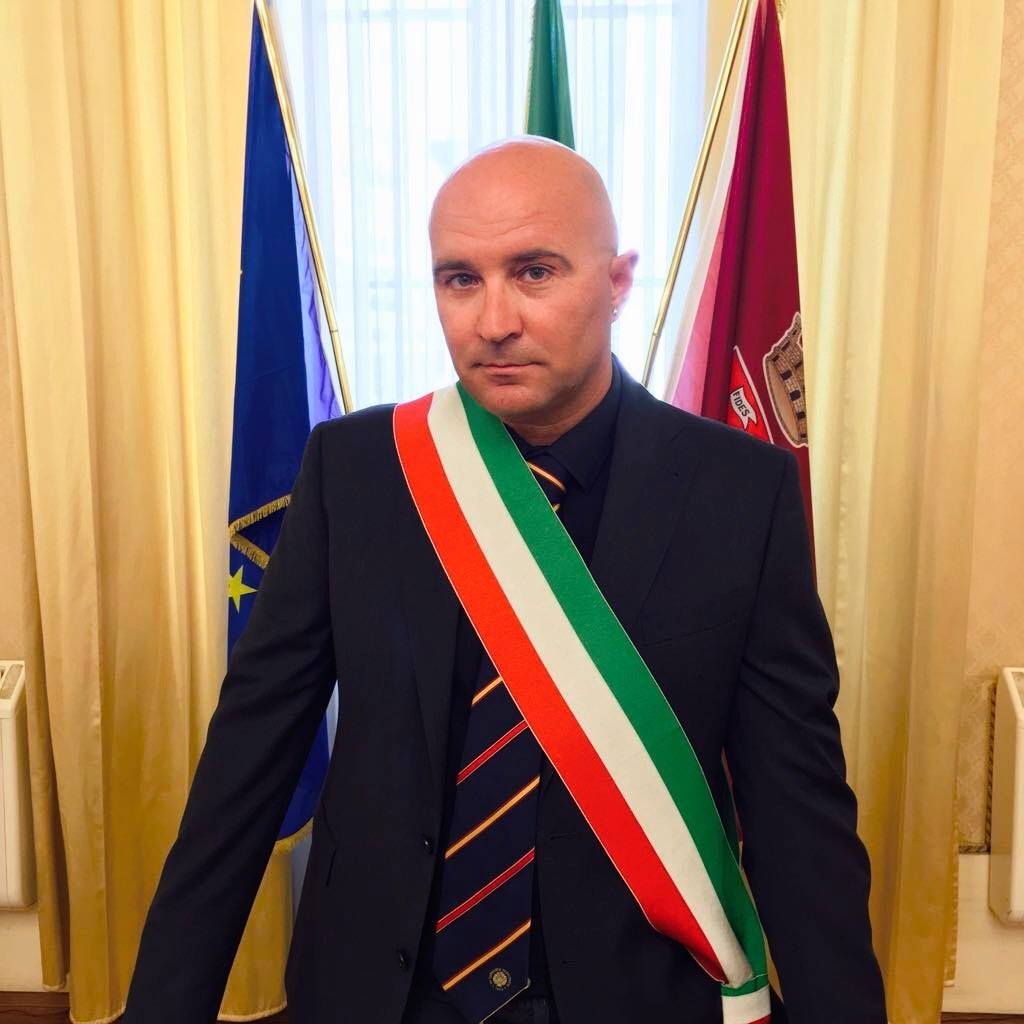 Ex assessore allo sport del Comune di Livorno, interviene sulle piscine