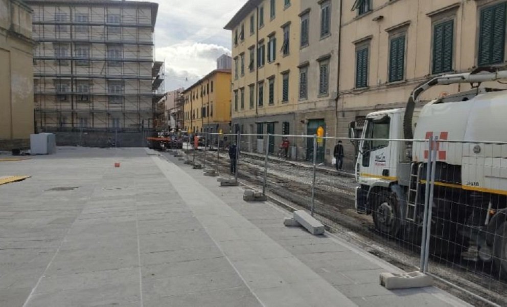 Via del Corona: al via il rifacimento della carreggiata