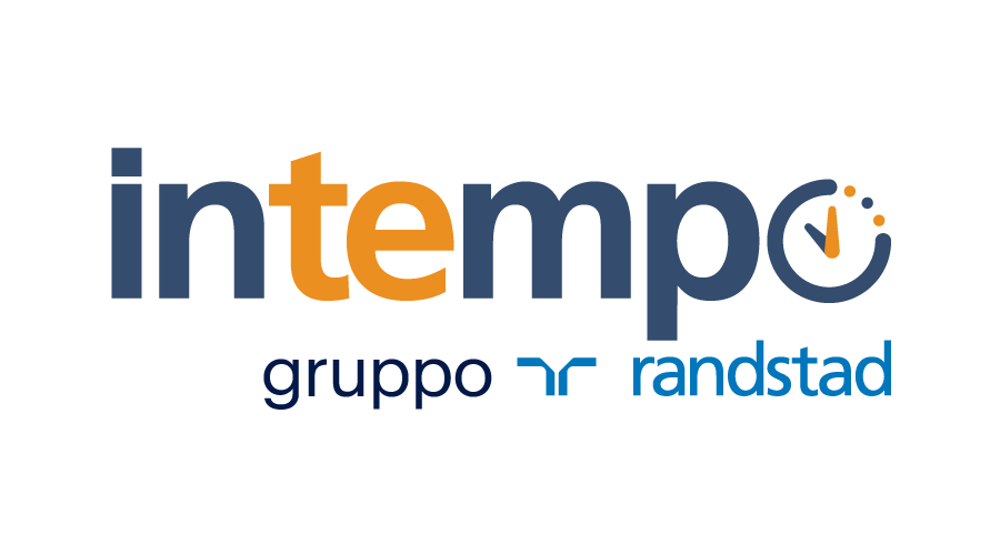 Palazzo Rosciano, presidio dei “precari storici” Intempo