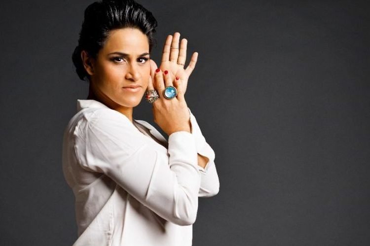 Domani venerdì 29 alla Settimana Velica sale sul palco Karima