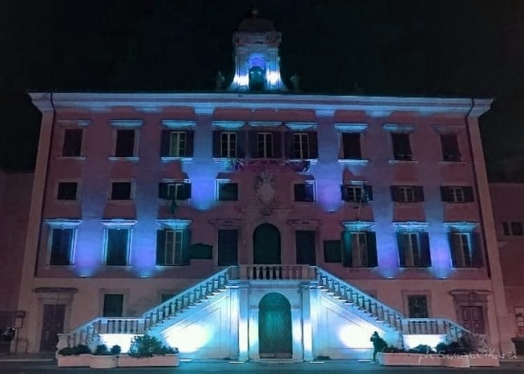 Festa dell’Europa, il Palazzo Comunale si colora di blu