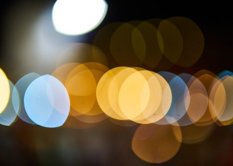 Nel giorno di Santa Giulia viene inaugurato l’impianto di illuminazione sotto il Voltone