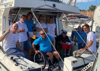 “Primo pensiero” la barca che abbatte la barriere