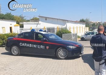 Aveva la pistola e sette colpi inseriti nel caricatore, arrestato dai Carabinieri