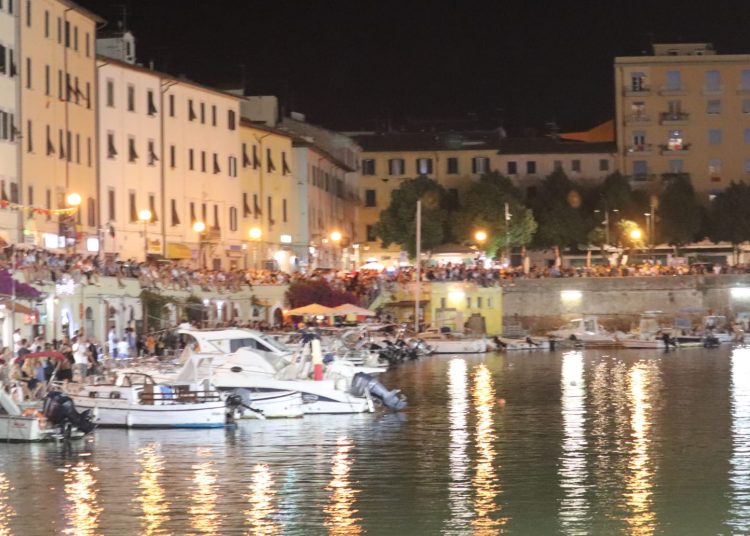 Entro il 22 luglio è possibile presentare la domanda per effettuare il trasporto turistico in battello