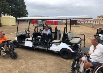 Una golf car per rendere accessibile a tutti l’accesso alla Fortezza Nuova