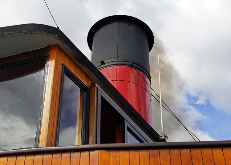 Stella Sorgente: “fumi delle navi, investimenti e ritardi”