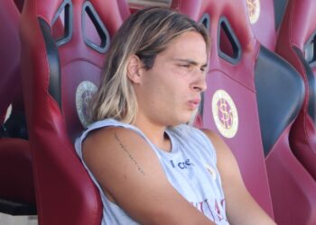 US Livorno, infortunio Apolloni: rottura legamento e menisco