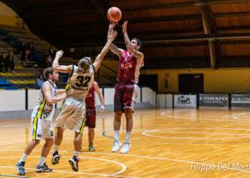 Al PalaCosmelli passa il Brusa Us Livorno