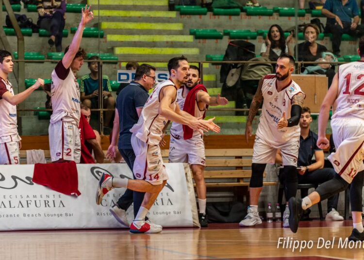 La Libertas con Langhe Roero per riparire: palla a 2 domani alle 18