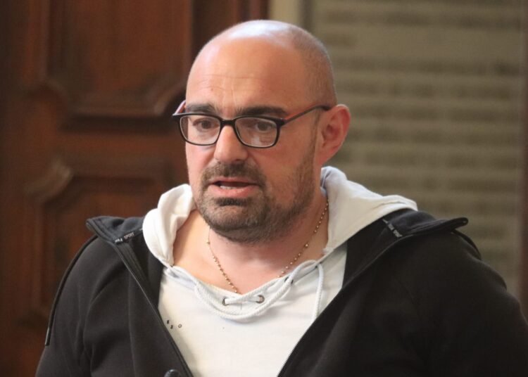 Ghiozzi (Lega): “La sospensione del servizio notturno dei sommozzatori dei Vigili del Fuoco, mette a serio rischio la sicurezza in mare” 