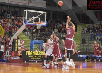 La Libertas chiede strada a Casale (domenica 20 alle 18)