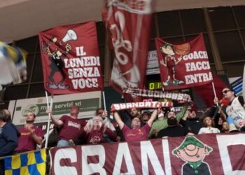 Pielle Libertas, il derby sponda amaranto