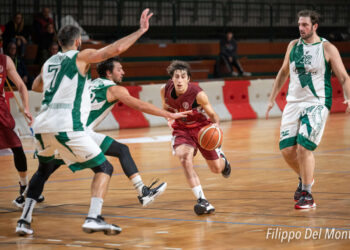 Il Brusa al PalaCosmelli per la partitissima  con Campi Bisenzio