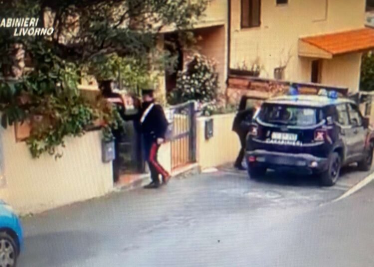 Omicidio suicidio di due anziani coniugi