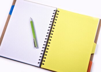 Compiti durante le vacanze pasquali, il supporto della biblioteca Stenone