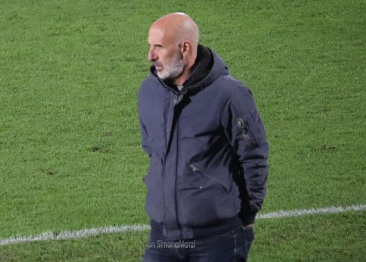 Esposito si dimette, fatale il ko con l’Arezzo