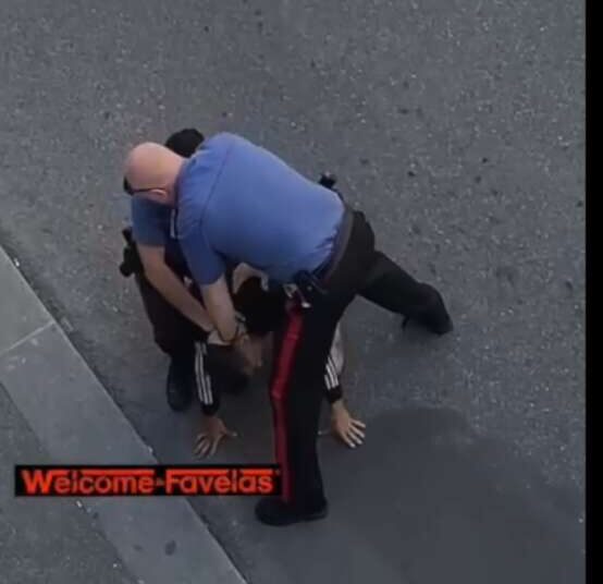 Carabinieri fermano un giovane