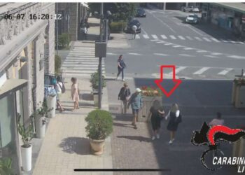 Furto in gioielleria