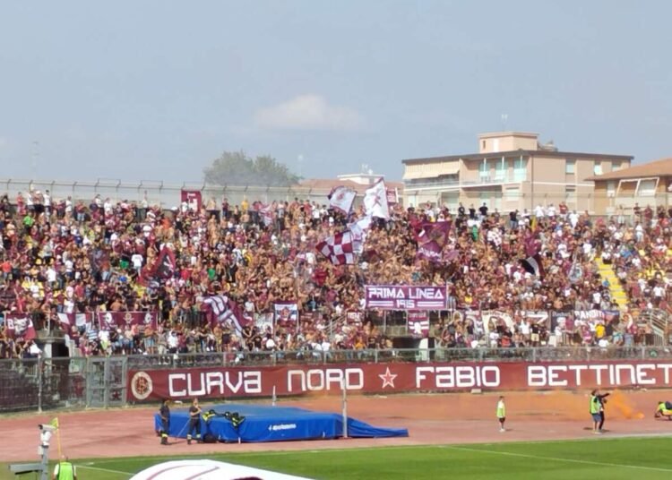 Curva Livorno