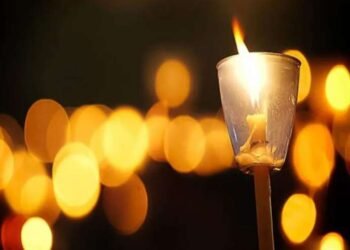 Fiaccolata in Piazza Grande