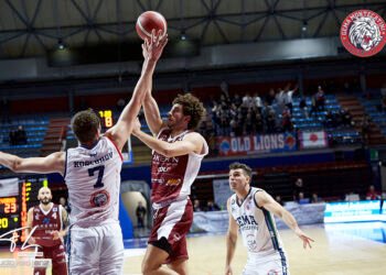 La Libertas espugna il Palaterme: 74-80