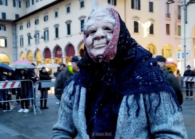 Befana in piazza grande