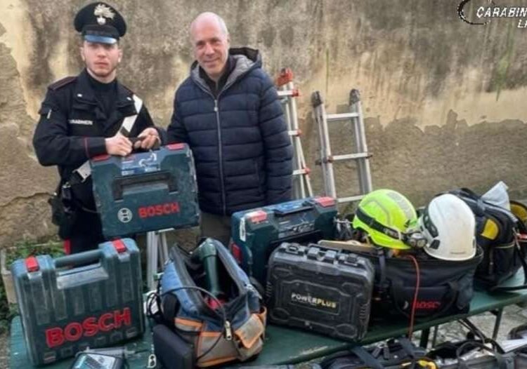 Furto di materiale edile