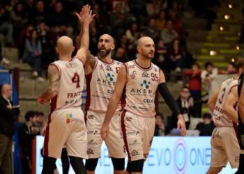 La Libertas soffre ma batte anche Brianza (76-70)