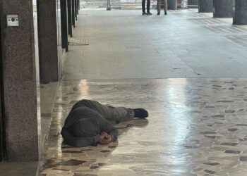 Perini (FdI): “Ecco i ‘nuovi arredi’ di Via Grande”