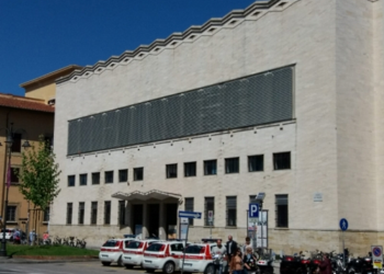 Comune di Livorno: lavori all’ingresso del palazzo Anagrafe