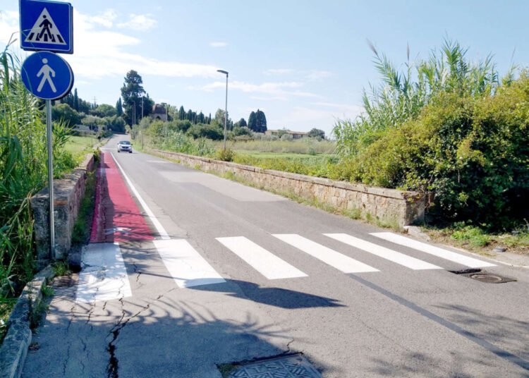 Viabilità: percorsi pedonali a raso in via del Fagiano e in via di Collinaia