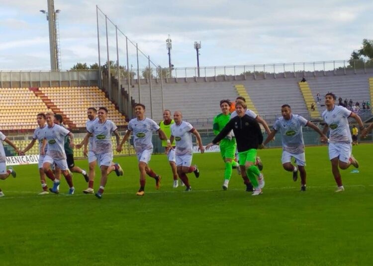 Livorno: 27′ per stendere l’Ostia Mare e prendersi le vetta del campionato. A segno Marinari e Russo