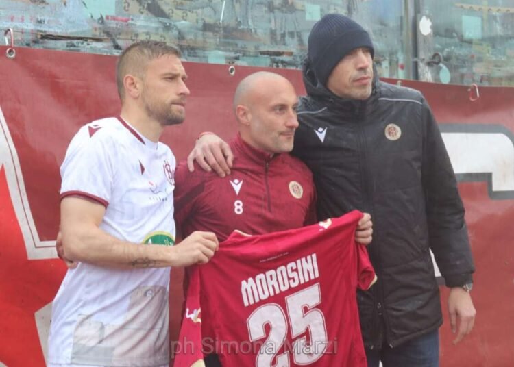 Livorno, il colpo resta in canna: graziato il Flaminia (2-2)