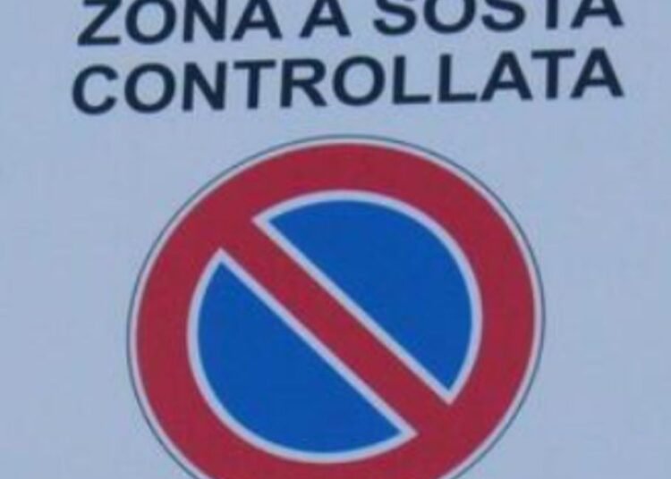 Zona a sosta controllata
