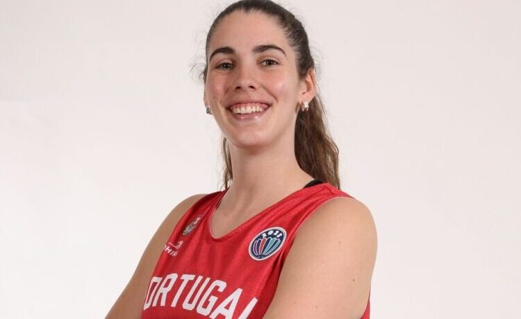 Carolina cruz ferreira