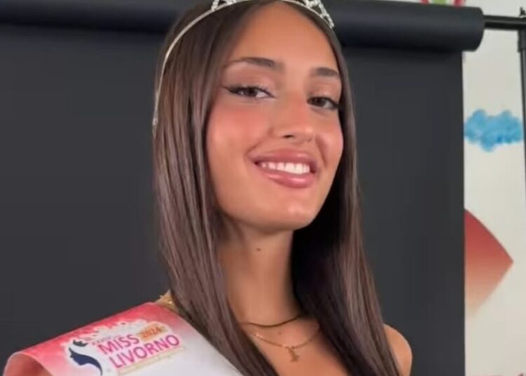 Miss Livorno 2025: prima tappa Dollino piazza Grande