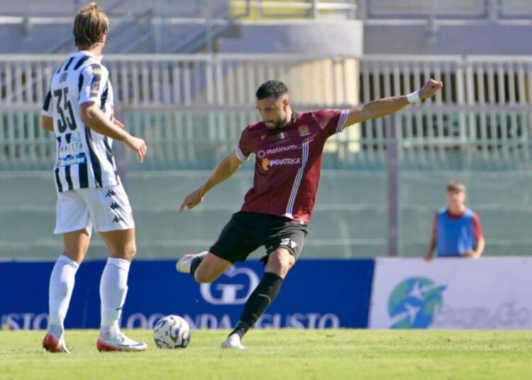 Livorno: il giorno della vergogna. L’Ascoli passeggia all’Ardenza (3-0)