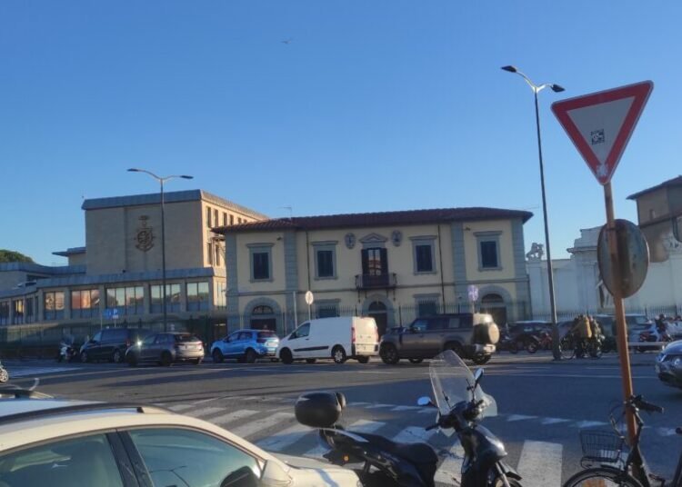 incrocio borgo san jacopo viale