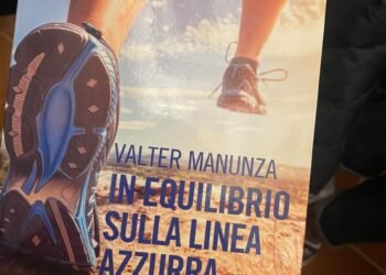 “In equilibrio sulla linea azzurra”: l’ultima opera dello scrittore Valter Manunza