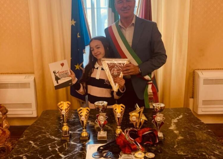 Ricevuta dal Sindaco Asya Belghith giovanissima campionessa livornese di ballo