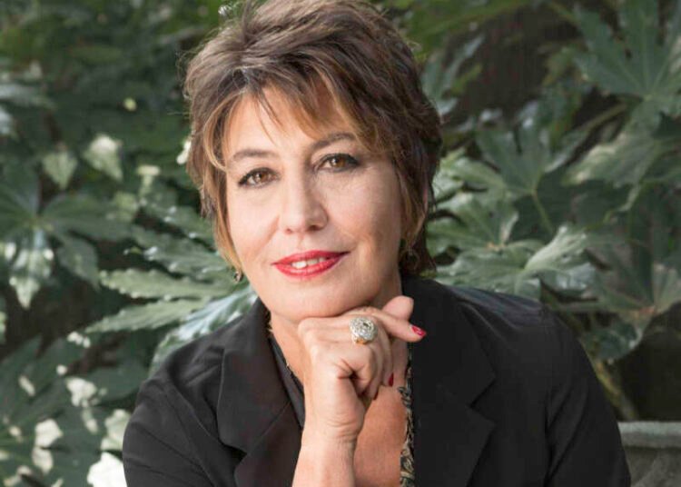 Serena Dandini a Leggermente con “Paura non abbiamo” racconta le madri costituenti e le donne che hanno contribuito a creare e far crescere la democrazia